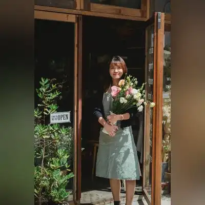 龙月嘉